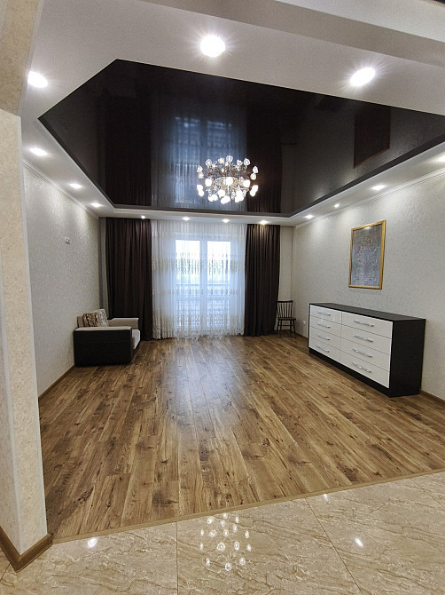 Продаж 3к.кв район Поділля, Зодчих 1а Вінниця - зображення 2