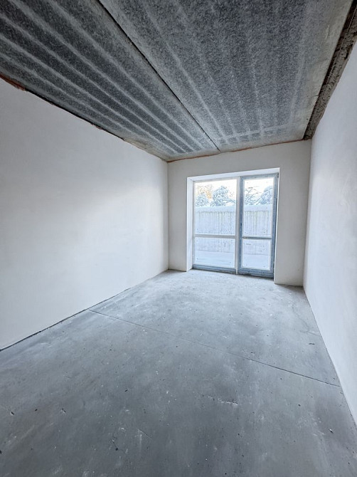 ТОП ціна! Велика 1к з двориком 43 м2! Частковий ремонт! БЕЗ % Буча - зображення 2