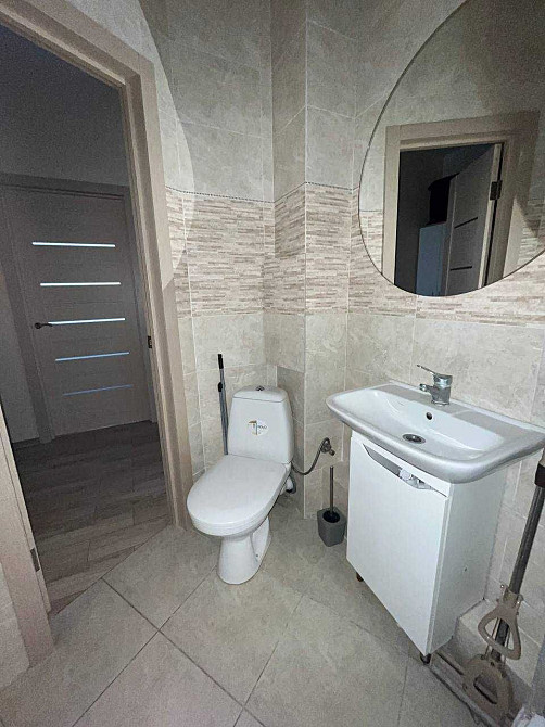 2к з ремонтом в центрі міста.Сертифікат Horenychi - photo 8