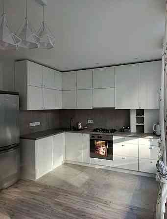 Продам 1 кімнатну великої площі із індивідуальним газовим опаленням Іvano-Frankivsk