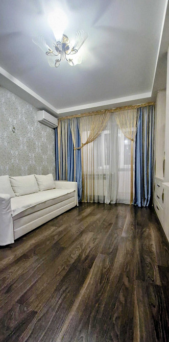 Світла та затишна 3-к квартира 75 м² Срібнокільська 14 Kyiv - photo 5