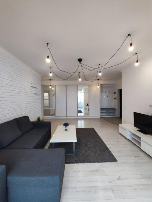 Продам  двокімнатну квартиру в центрі міста! Іvano-Frankivsk - photo 3