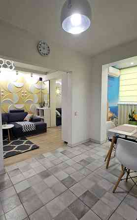 Світла та затишна 4-к квартира з якісним ремон ом Харківське шосе, 56 Kyiv