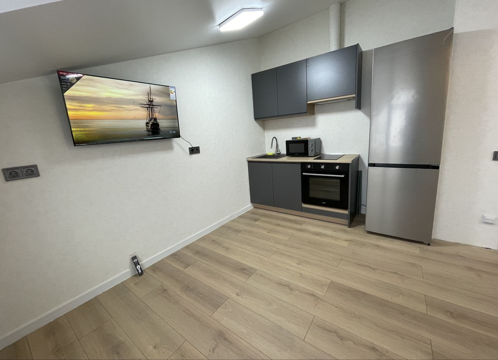 НОВИЙ РЕМОНТ. Найдешевша квартира з ремонтом , поруч озеро. Vorzel - photo 2