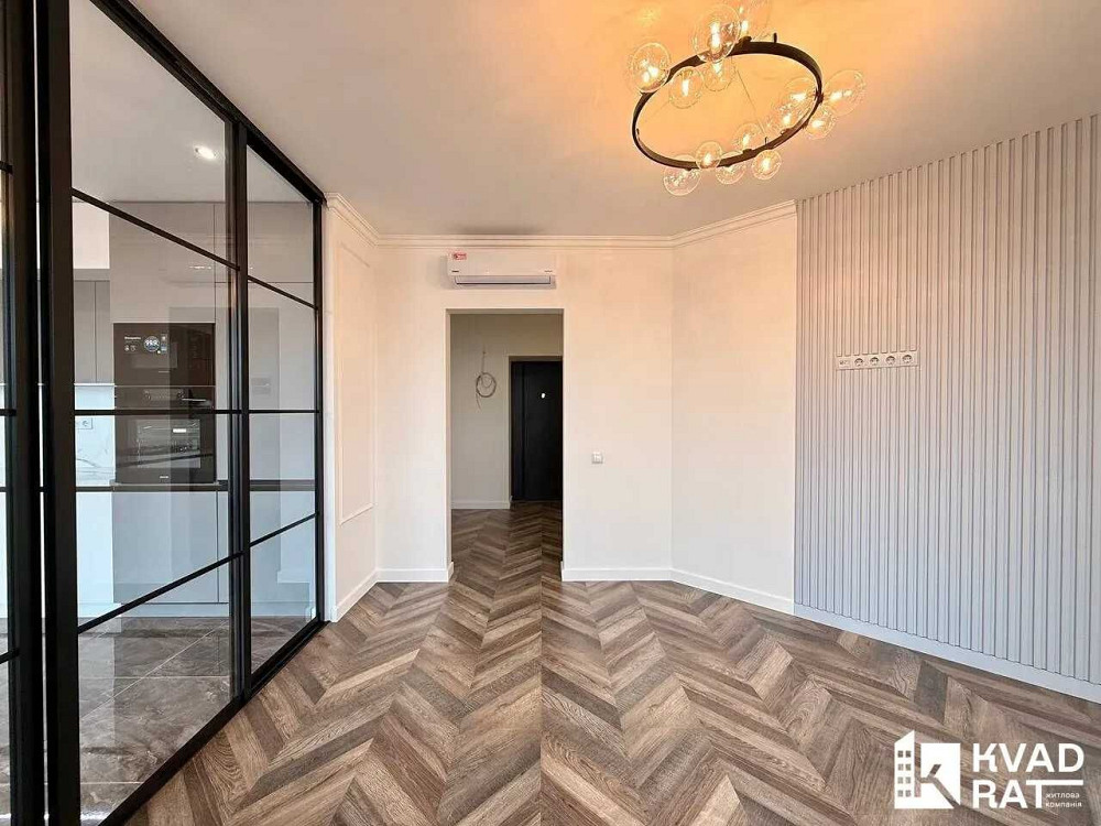 Продаж двох кімнтатної квартири у центрі із кухнею вітальнею Ремонт Іvano-Frankivsk - photo 2