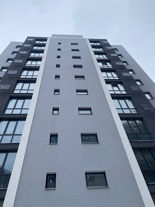 Продам 1 кімнатну квартиру біля парку Шевченка та озера, на газі Іvano-Frankivsk - photo 1