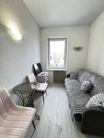 1к з новим ремонтом та усіма меблями! БЕЗ % біля озера Буча