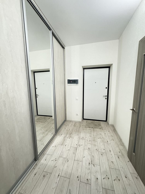 1к з новим ремонтом та усіма меблями! БЕЗ % біля озера Буча - зображення 7