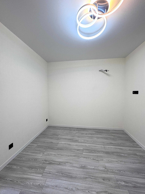 Новенька студія з сучасним ремонтом, Ірпінь, 45500$, Сертифікат Ірпінь - зображення 3