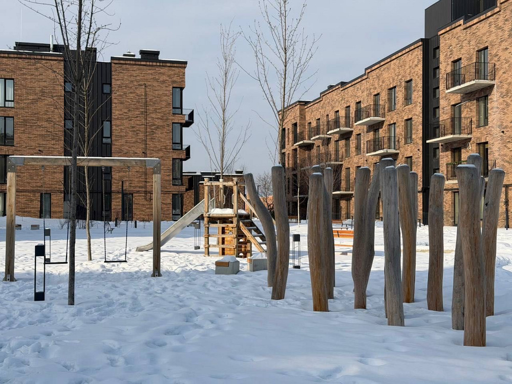 Здана 3-кім з балконом та терасою в жк Долішній з чорновими роботами Крихівці - зображення 1