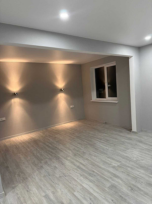 Продається 1 к квартира в р-н Черьомушек Коростень - изображение 3