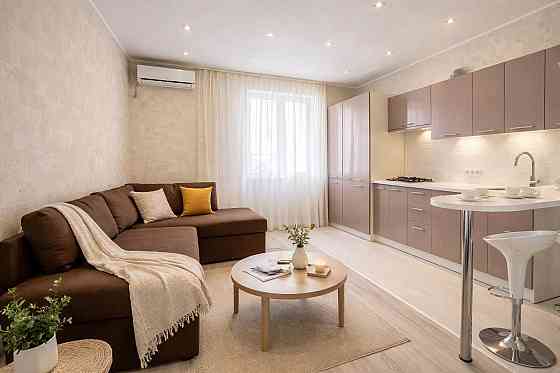 Продажа  уютной 2 к в ЖК "Счастливый"-ТРЦ-" Дафи"- Тополь- безнал Днепр