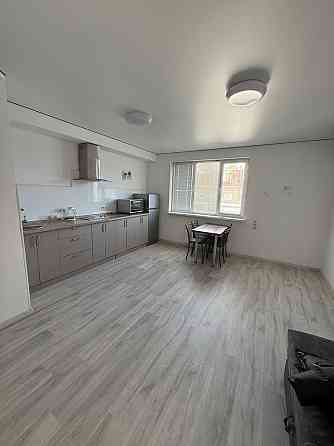 1 к просторная студия на Грушевского Odesa