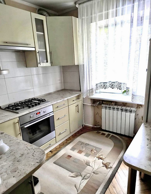 Продаж двокімнатної  квартири в цегляному будинку вул.Пасічна Львов - изображение 1