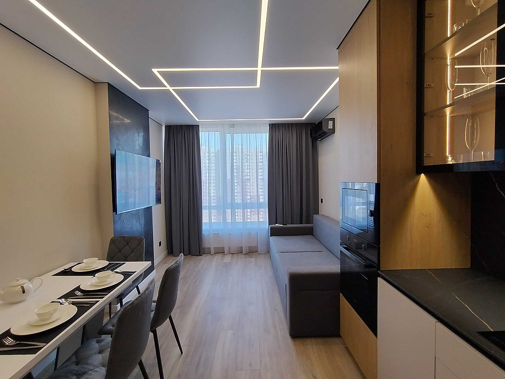 1к квартира з ремонтом 48м2 в Жк "Варшавський 2"/"Варшавский" м.Нивки Київ - зображення 2