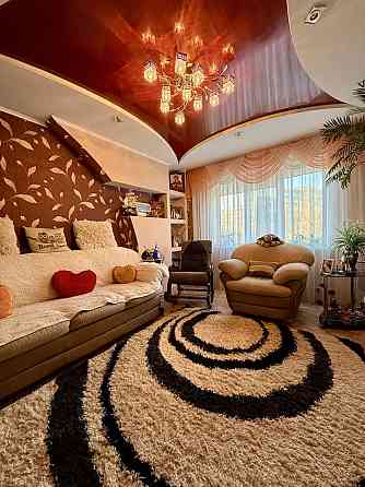 Продаж 3 кім. 10 мкрн. Лівий берег Кам`янське (Запорізька обл.)