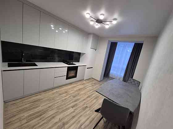 ВЛАСНИК! проспект Героїв Небесної Сотні 14/2 Sofiivska Borshchahivka