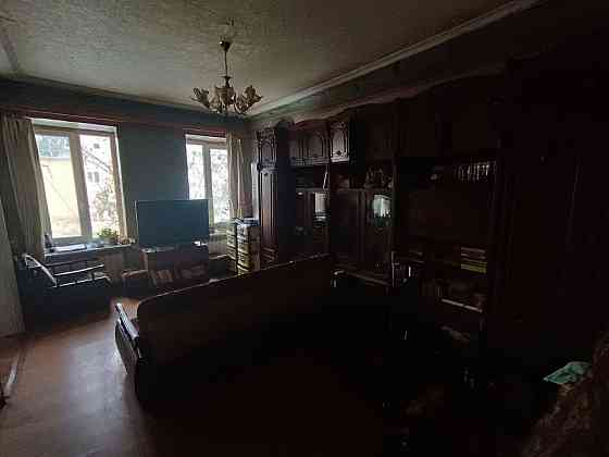 LS-7 Продам велику квартиру.Район Кінного ринку. Харьков
