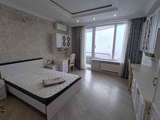 3к.квартира Преміум-класу у ЖК "Біле вітрило" Одесса