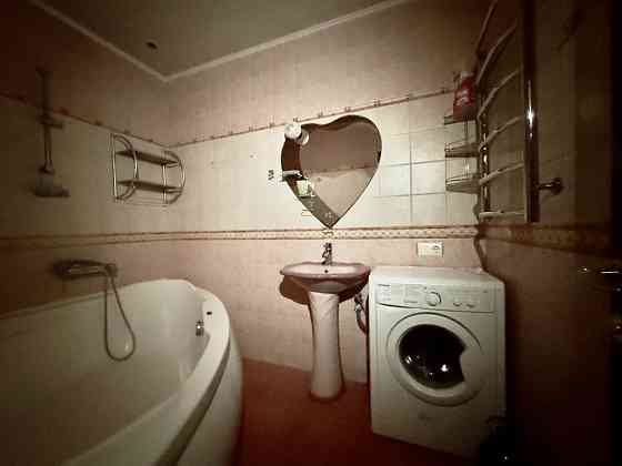 Здам 2 кк просп. Миколи Бажана, 26 Kyiv