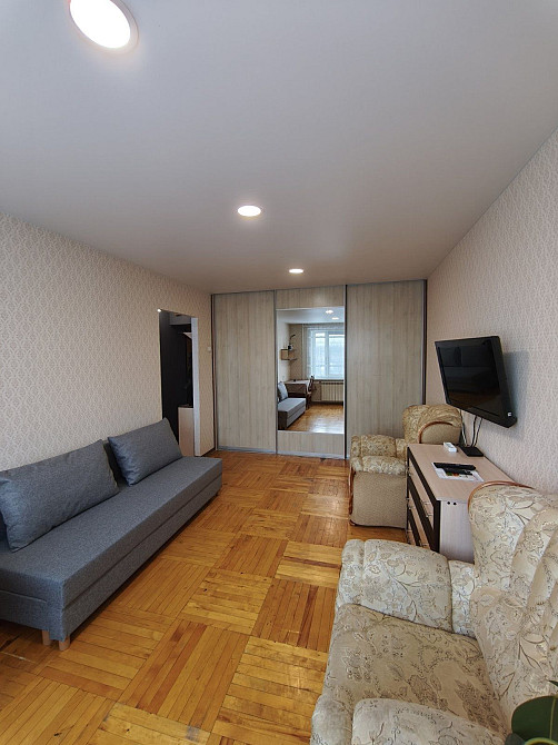 Оренда 1к квартири поруч метро Академмістечко! Вільна можна заселятись Kotsiubynske - photo 1