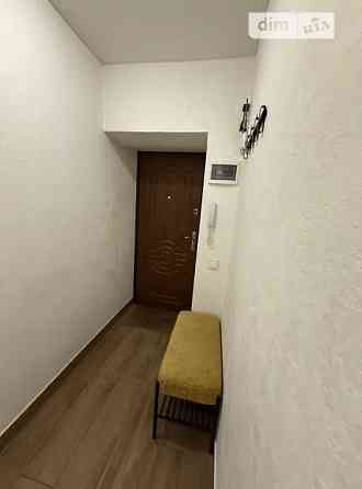 Продаж 1к квартири 35 кв. м на вул. Пасічна Львов