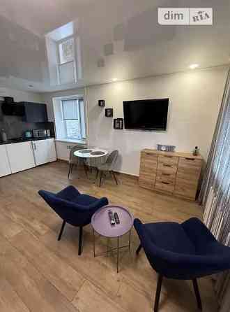 Продаж 1к квартири 35 кв. м на вул. Пасічна Львов