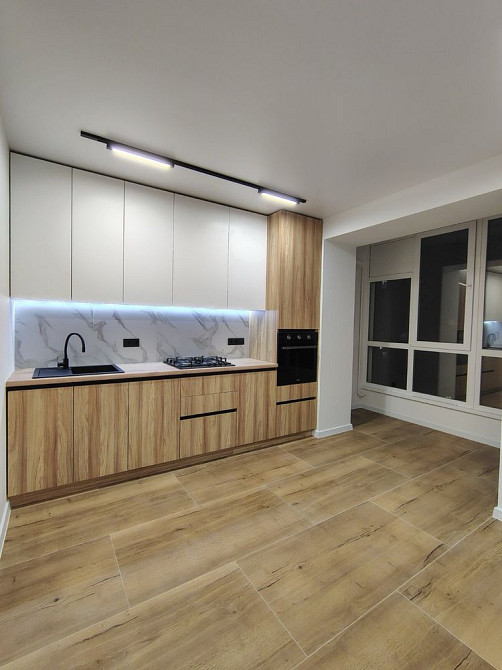 Продається 1к квартира центральна частина міста ЖК Княгинин Івано-Франківськ - зображення 1