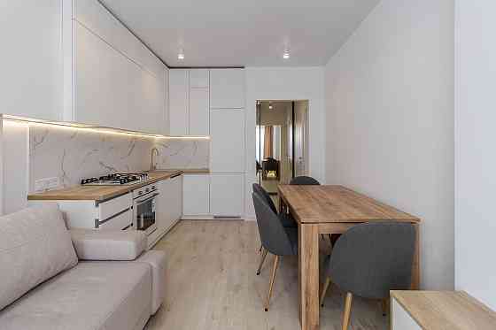 Продаж однокімнтної квартири ЖК Континент вул. Трускавецька Сокольники