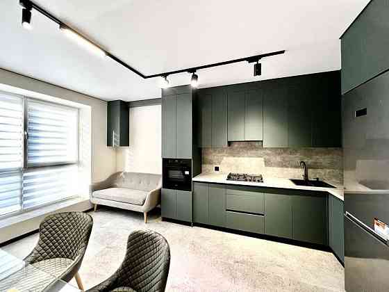 Укомплектована однокімнатна квартира 45.3 м2 на Щасливому! Rivne