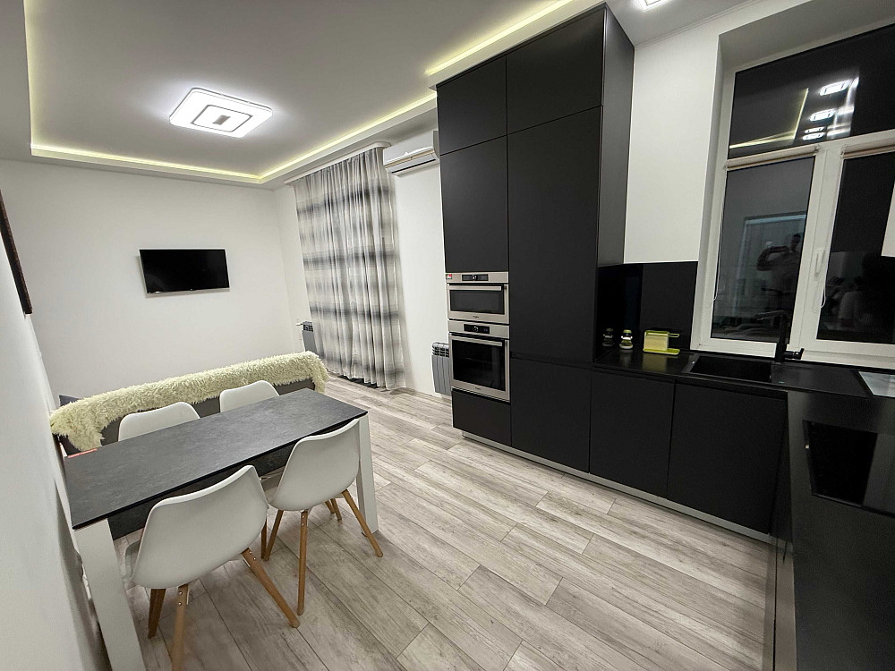 Сдается Метро Университет,  2-х комнатная ЕВРО  квартира, Пирогова 10Г Kyiv - photo 2