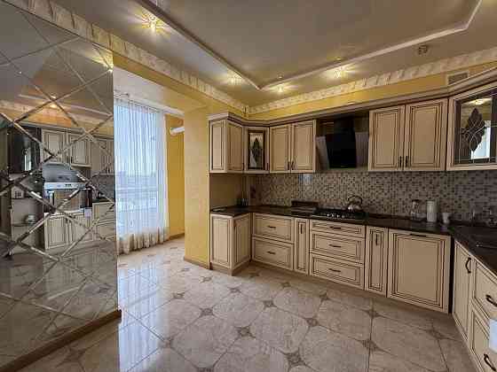 Оренда 3 кімнатної квартири великої площі Іvano-Frankivsk