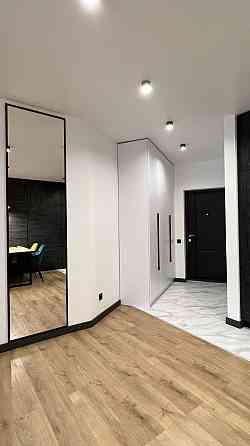 Оренда прострої квартири з дизайнерським ремонтом в ЖК Парус City Львов