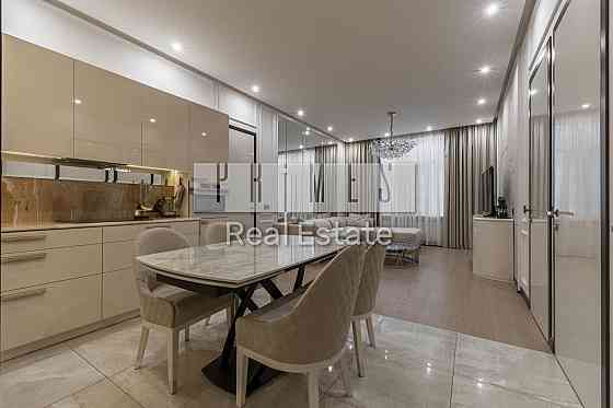 Розкішна 3-к квартира 85м2 у престиж ЖК Києва «Новопечерські Липки» Kyiv