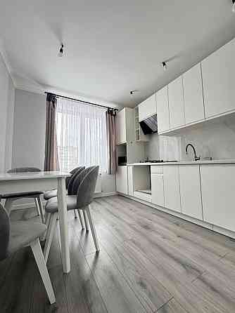 Продаж 2 кімнатної квартири | вул. Хіміків, 23б Івано-Франківськ