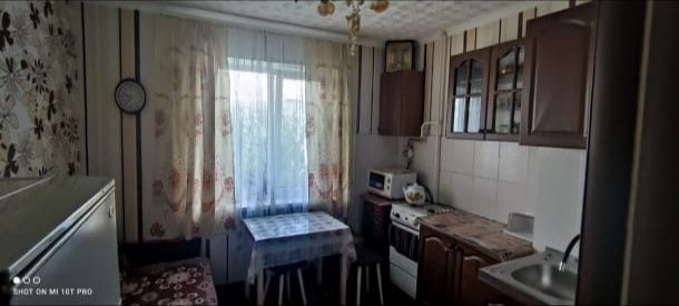 1-к квартира 2-й Таврический. Кухня 9м²! Мебель + Вся техника. Заходи Зеленовка - изображение 1