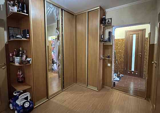 42480 Продаж 3к квартири на озерній , гарний стан Khmelnytskyi