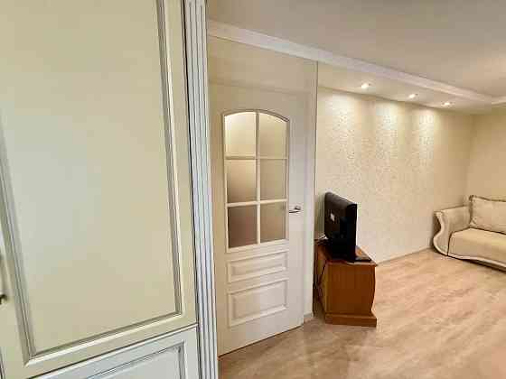 Продажа 2 к  квартиры проспект Науки( Гагарина) ТРЦ Дафи - Подстанция Днепр