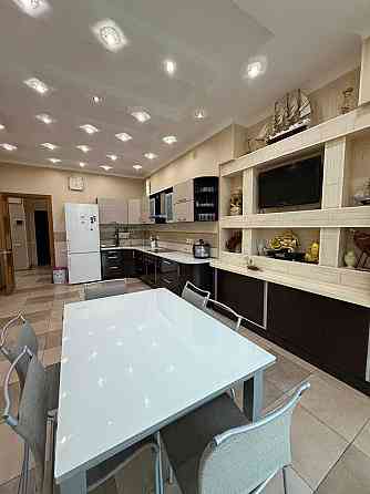 4 кімн квартира, вид на море з ремонтом у Сабанському пров. 250.000 $ Одеса