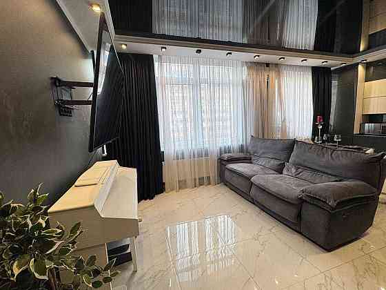 1 кім.Квар.46 Жемчужина.Євроремонт,гардеробна,Середній поверх. Лиманка