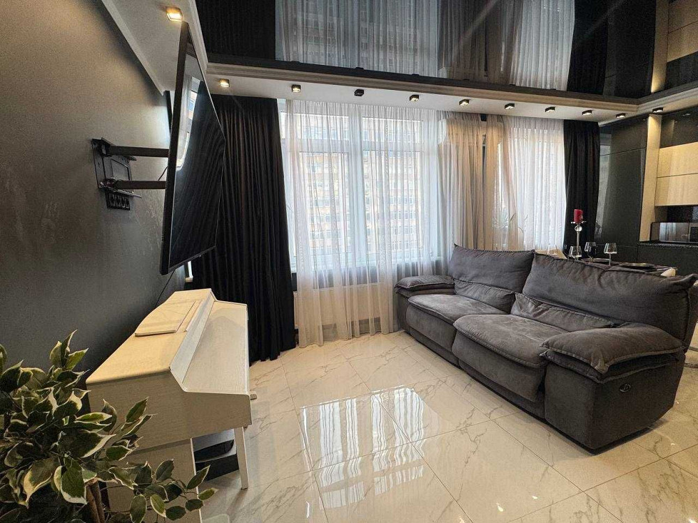 1 кім.Квар.46 Жемчужина.Євроремонт,гардеробна,Середній поверх. Лиманка - зображення 1