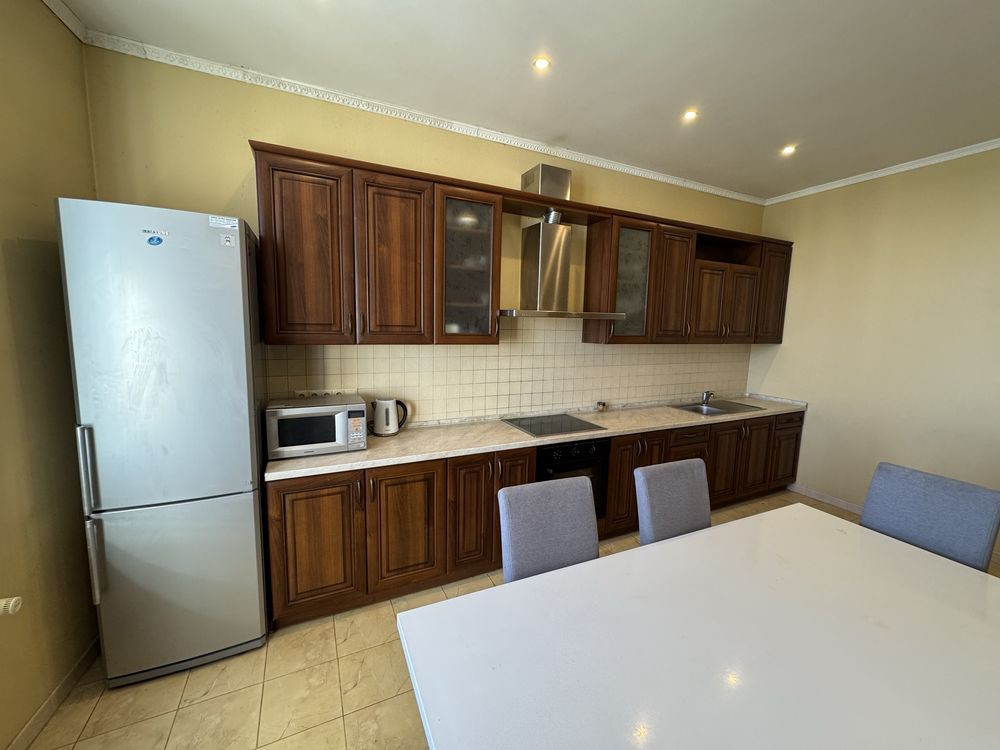 Оренда 2 кім.86 кв.м. Старонаводницька 6-Б Kyiv - photo 2