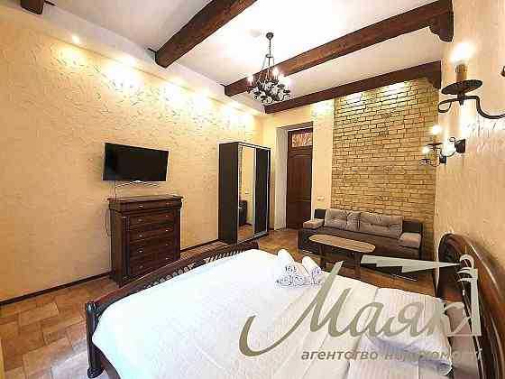 Аренда 2-х комнатной квартиры по ул.Малая Житомирская 16\3, Центр Kyiv