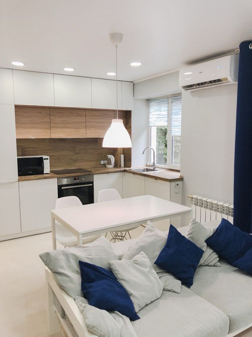 Аренда 1к.квартиры с дизайнерским ремонтом ,Центр ! Slov`iansk - photo 1