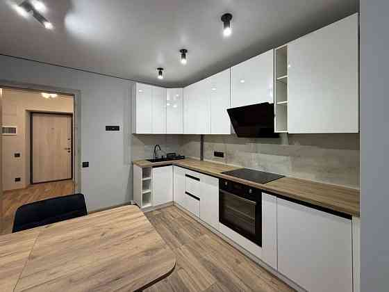 Оренда новенької 1-кім.квартири в ЖК Паркова Алея Uhornyky