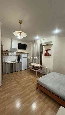 Сдам квартиру Пушкинская 8 Дерибасовская высокие потолки/толстяе стены Одесса