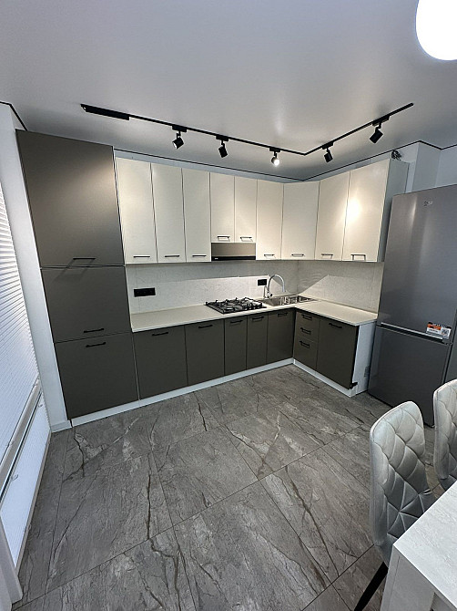 Оренда 2к.квартири, центр,  ЖК Фемелі Плаза_LO Іvano-Frankivsk - photo 2