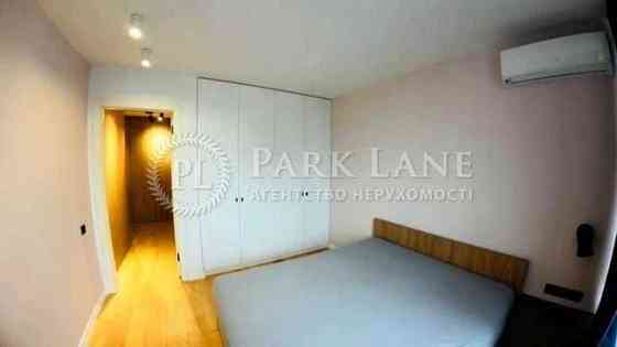 2к 60м2 Шевченківський Салютна Файна Таун Нивки Берестейська генератор Киев