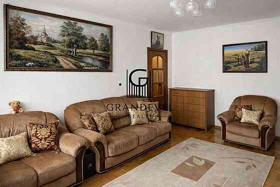 Продаж 2к квартири вул.Героїв Дніпра 19. Оболонь Київ