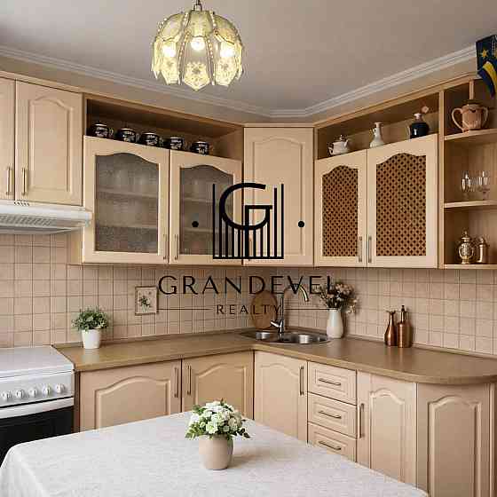 Продаж 2к квартири вул.Героїв Дніпра 19. Оболонь Київ